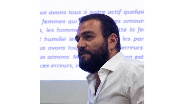 "Ce que tu peux faire pour la Francophonie" : Prix Richelieu Senghor attribué à Karl Akiki (FLSH, 2002)